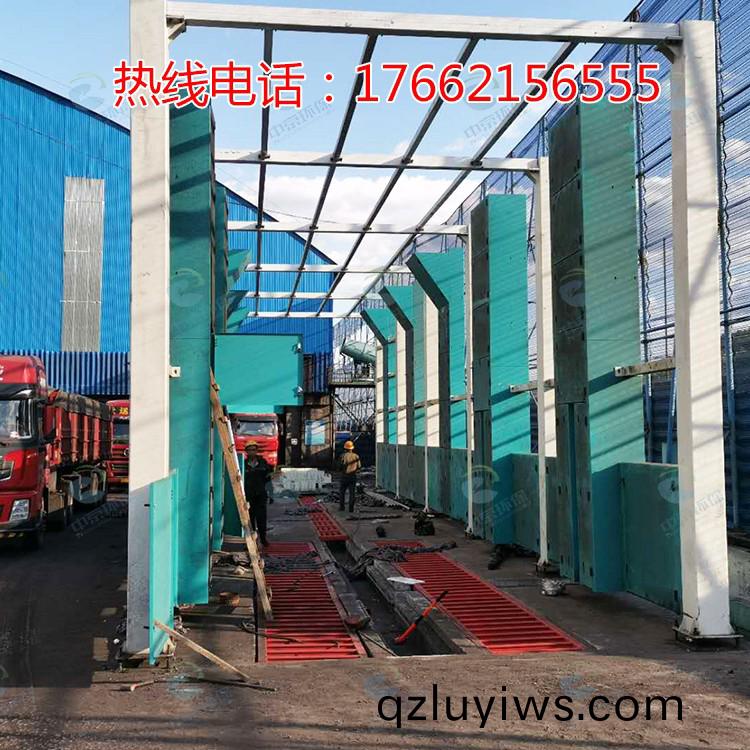 龍(long)門(men)式(shi)風(feng)榦型工(gong)程(cheng)洗(xi)車(che)機