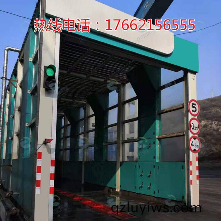 龍(long)門(men)式風(feng)榦(gan)型工程洗車(che)機(ji)